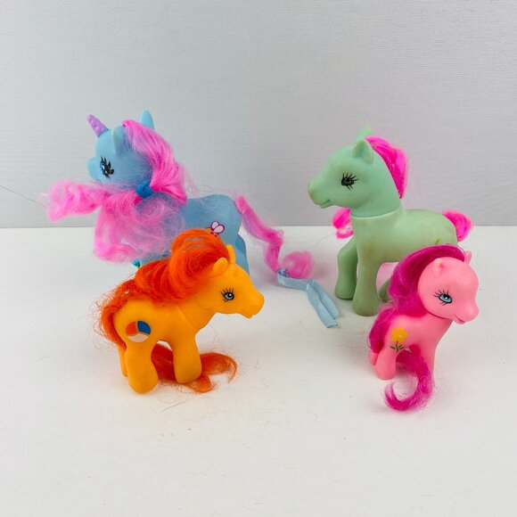 Pretend Play Unbranded Horse Ponies Lot of Toy Figures - Picture 1 of 7